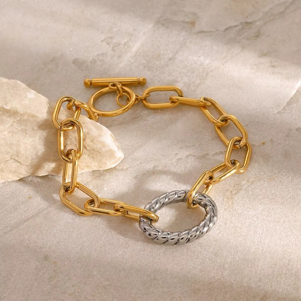 Elegant Gold and Silver Chain Bracelet